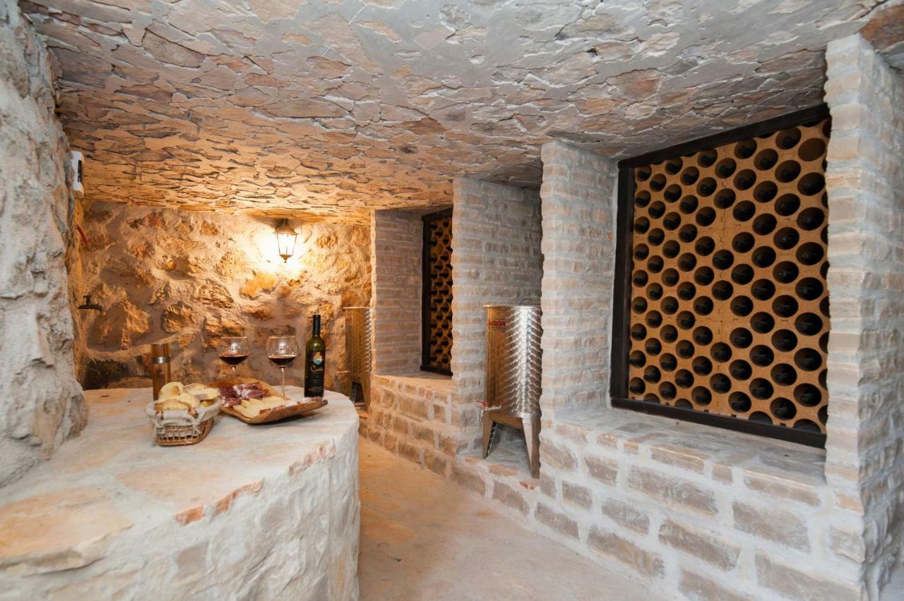 Hacienda Nikolic Villa Milna  Eksteriør bilde